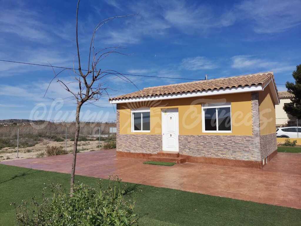 Foto Casa en Venta en Pinoso, Alicante - € 85.000 - mil931813 - BienesOnLine