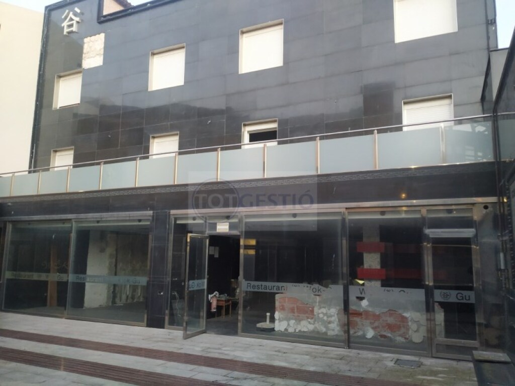 Foto edificio viviendas en venta en castell platja d aro girona