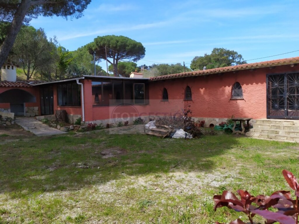 parcela en venta en castell platja d aro girona foto grande (2)