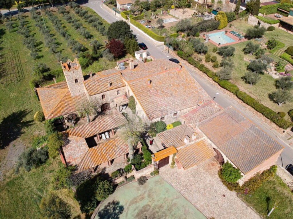 Foto casa-chalet en venta en castell platja d aro girona