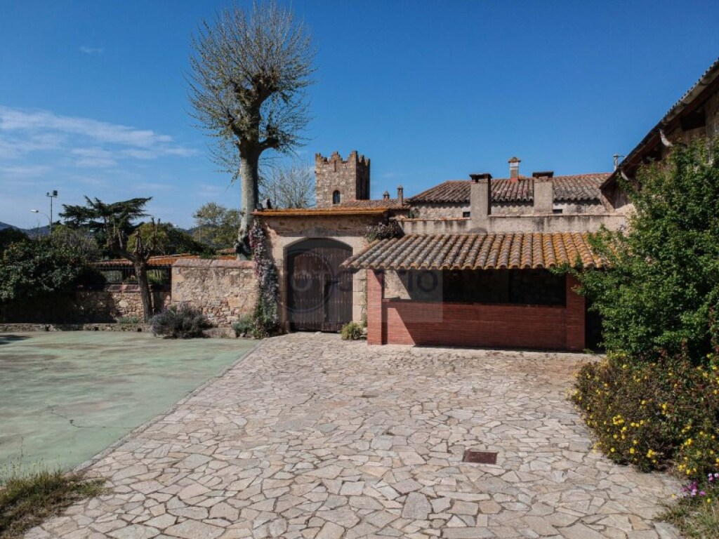casa de pueblo en venta en castell platja d aro girona foto grande (2)