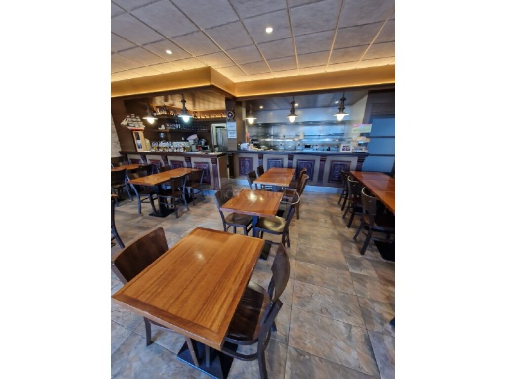 Equipamiento cocina restaurante  de segunda mano - Local comercial en Alquiler en Sant Feliu De Guixols Girona