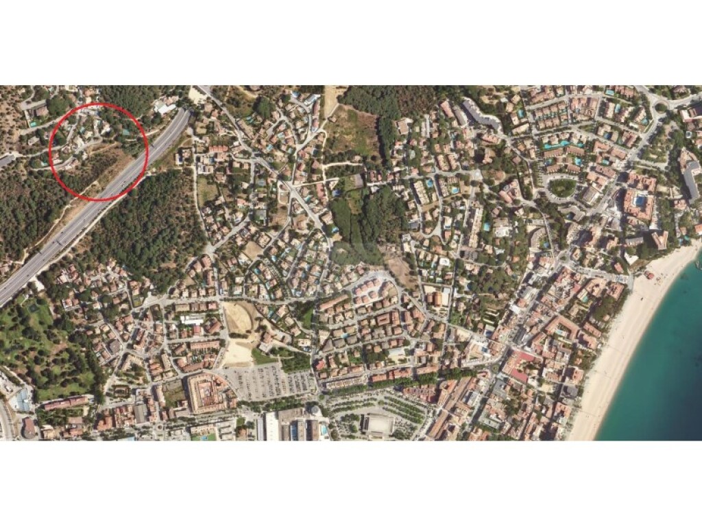 Foto parcela en venta en castell platja d aro girona
