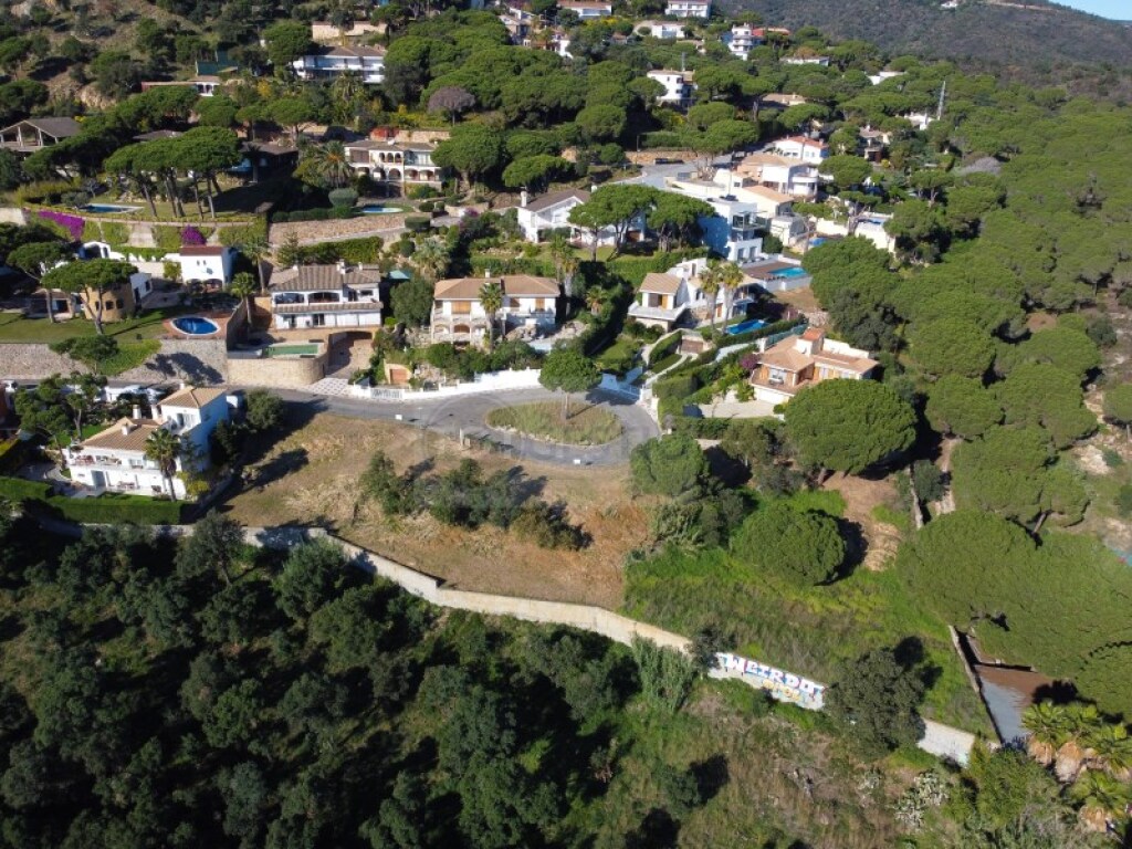 parcela en venta en castell platja d aro girona foto grande (3)