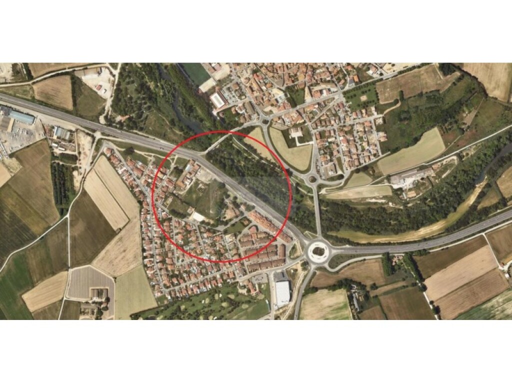 Foto parcela en venta en castello d empuries girona
