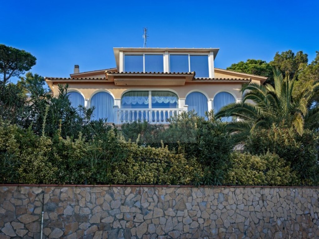 Foto casa-chalet en venta en calonge girona