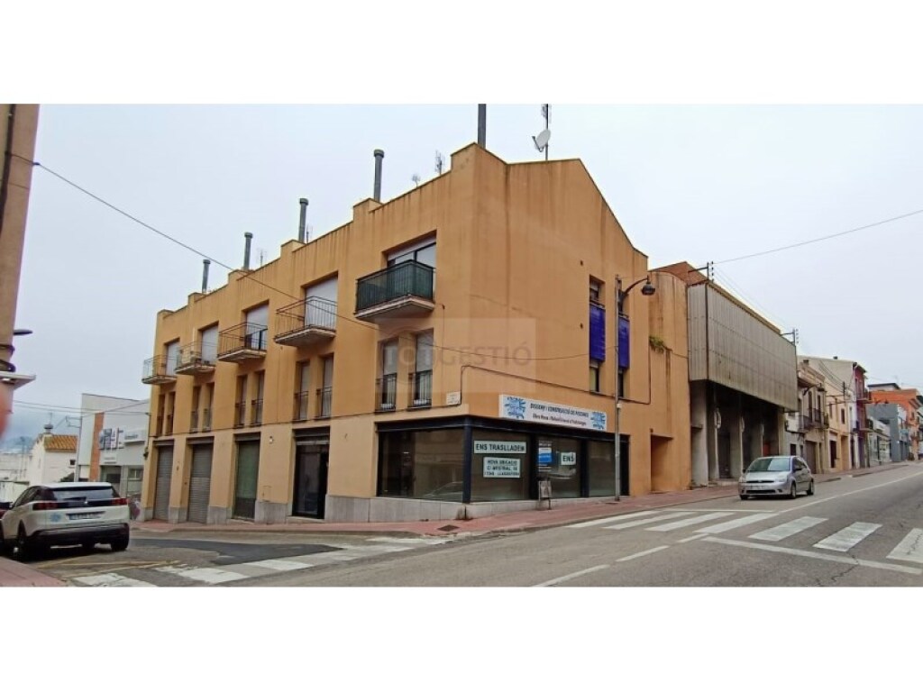 Local comercial en Venta en Sant Feliu De Guixols Girona Ref: VLOC-10244
