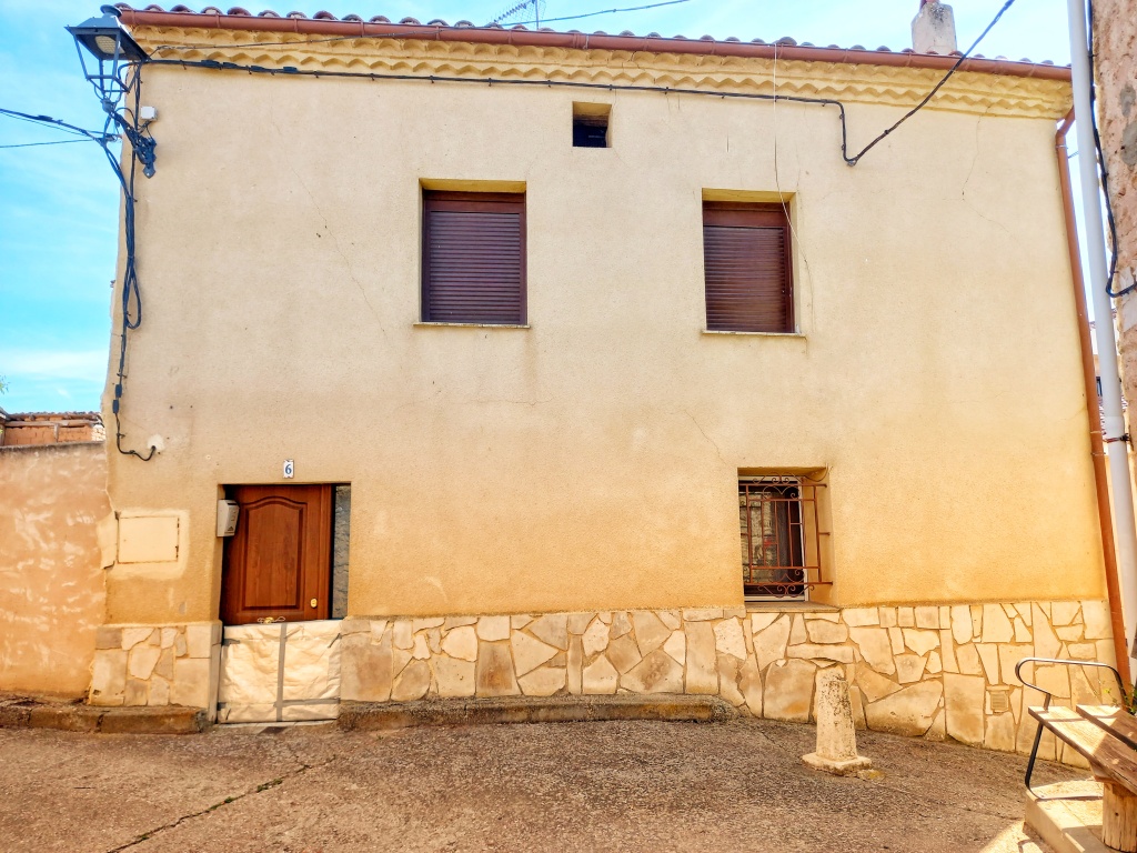 Foto casa-chalet en venta en gumiel de izan burgos