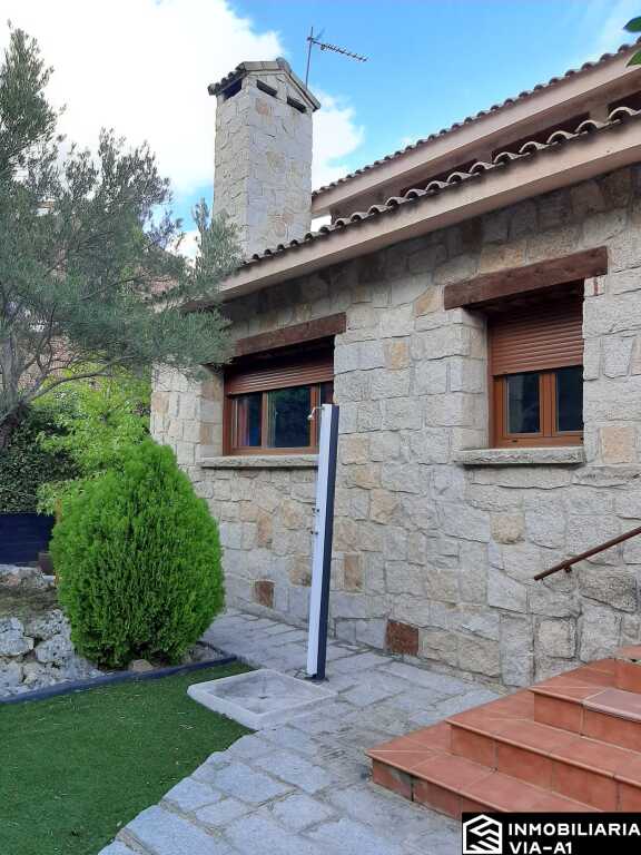 Casa-Chalet en Venta en Guadalix De La Sierra Madrid 