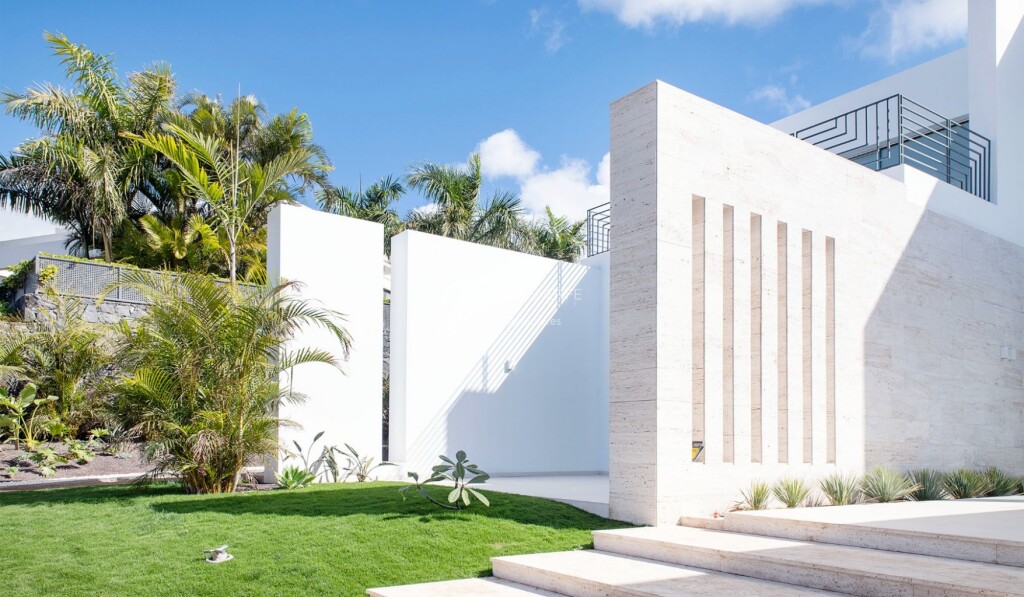 Foto casa-chalet en venta en adeje santa cruz de tenerife