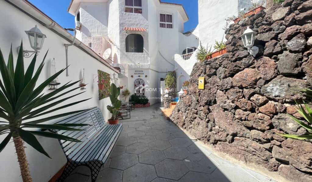Foto Duplex en Venta en Adeje, Santa Cruz de Tenerife - € 209.000 - mil1015760 - BienesOnLine
