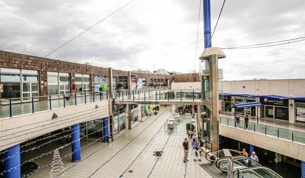Foto local comercial en venta en adeje santa cruz de tenerife