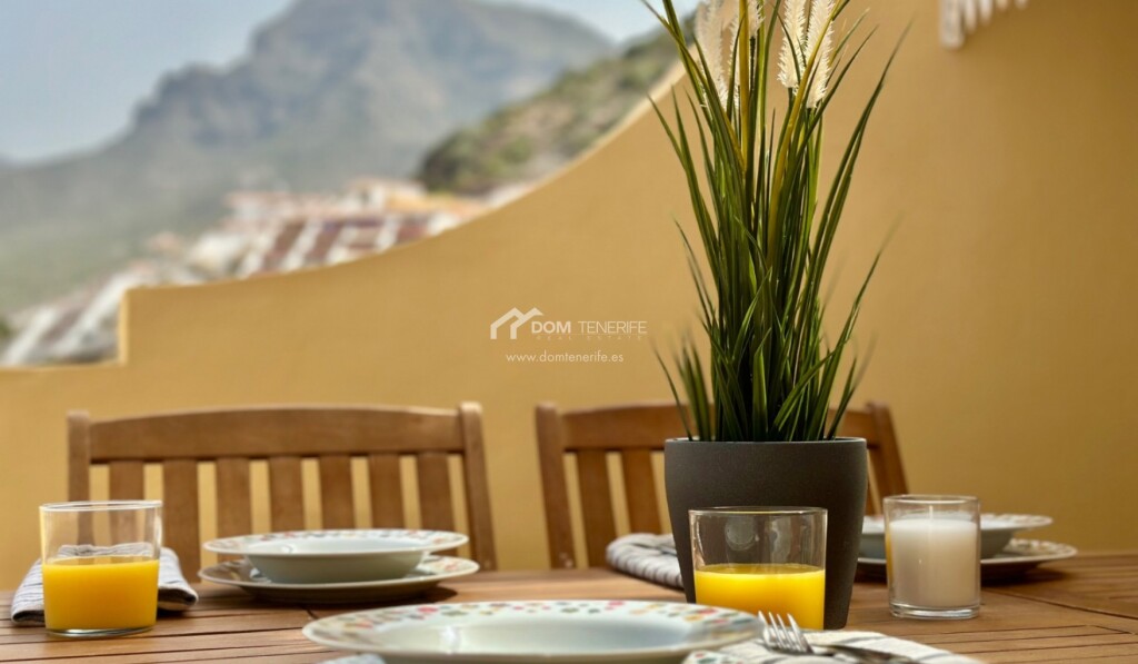 Foto Apartamento en Alquiler en Adeje, Santa Cruz de Tenerife - € 99 - mil1049275 - BienesOnLine