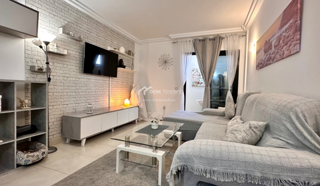Foto Apartamento en Venta en Adeje, Santa Cruz de Tenerife - € 320.000 - mil1050693 - BienesOnLine