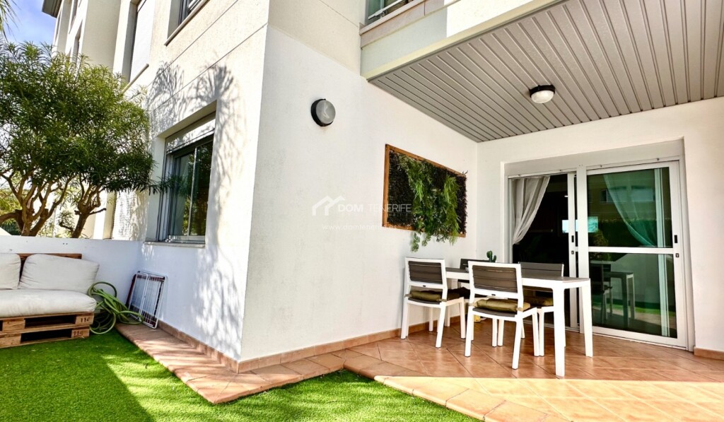 apartamento en venta en san miguel de abona santa cruz de tenerife foto grande (2)