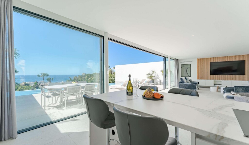 casa-chalet en venta en adeje santa cruz de tenerife foto grande (2)