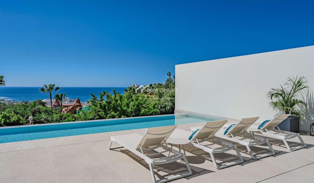 Foto casa-chalet en venta en adeje santa cruz de tenerife