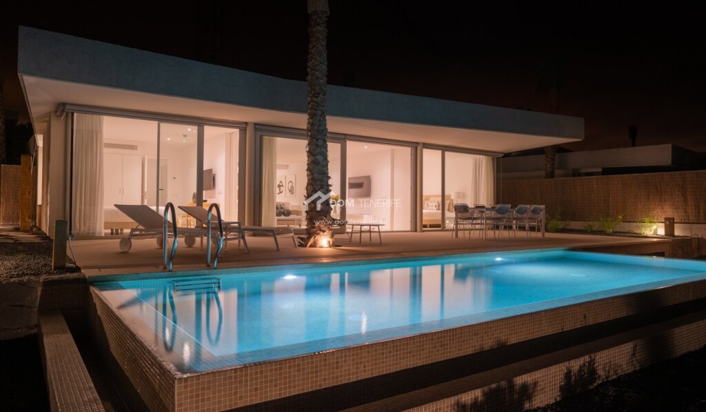 casa-chalet en venta en guia de isora santa cruz de tenerife foto grande (2)