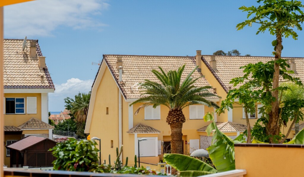casa de pueblo en venta en arona santa cruz de tenerife foto grande (3)