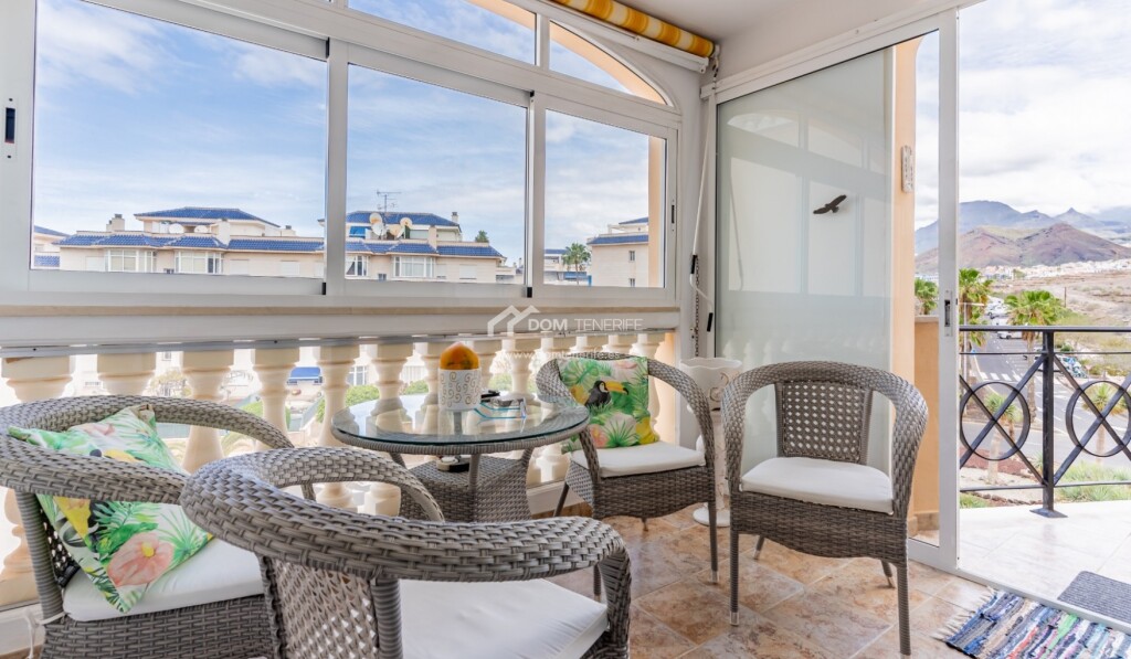 apartamento en venta en arona santa cruz de tenerife foto grande (3)