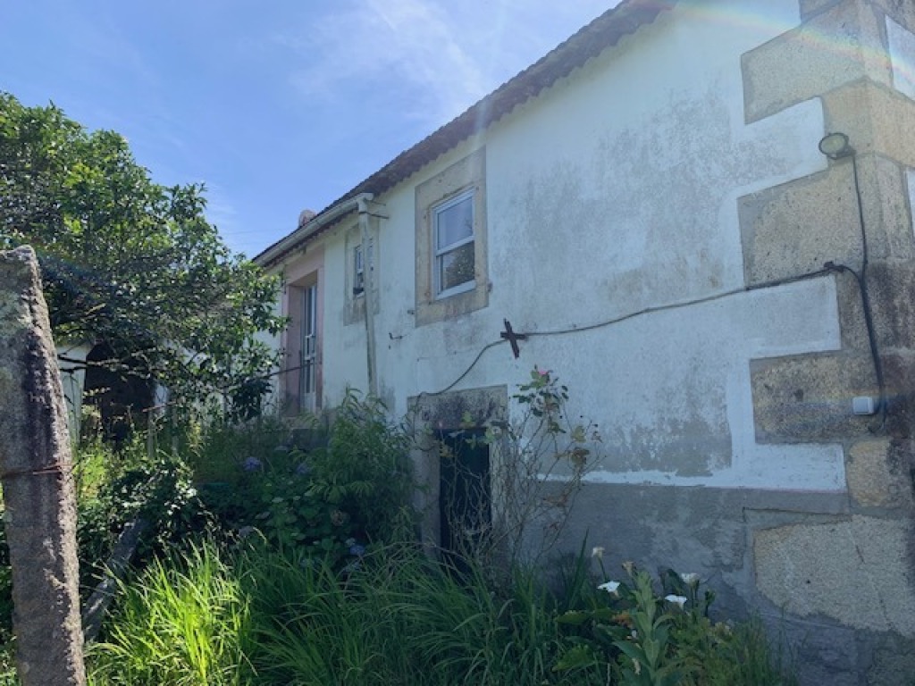 Vivienda unifamiliar  de segunda mano - Casa de pueblo en Venta en Goian Pontevedra