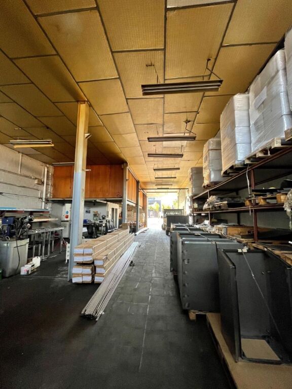 Foto nave industrial en venta en castellnou de bages barcelona