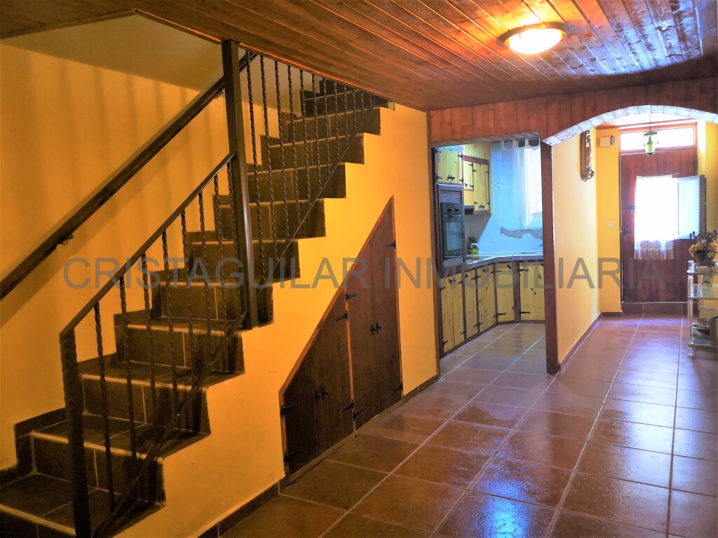 Foto casa de pueblo en venta en villar del arzobispo valencia