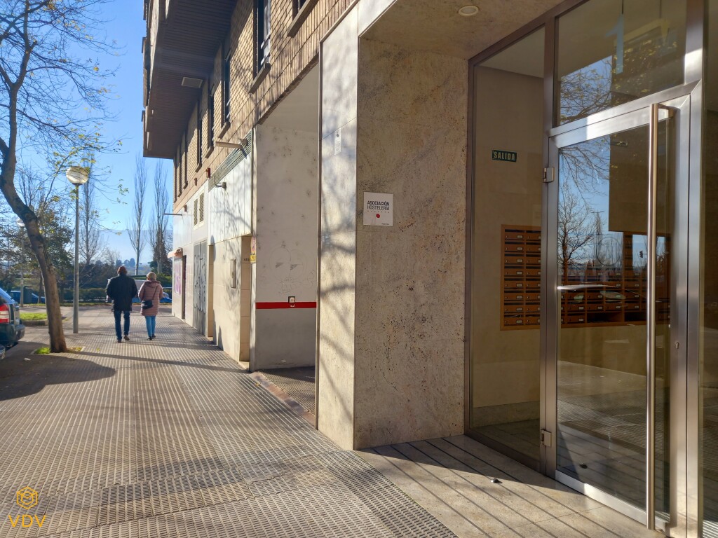 Foto Oficina en Alquiler en ITURRAMA, Pamplona, Navarra - € 250 - mil1038254 - BienesOnLine