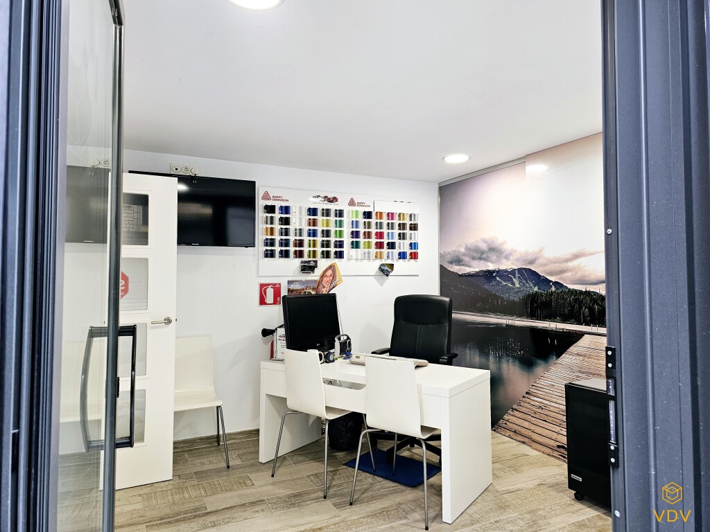 local comercial en venta en pamplona navarra milagrosa foto grande (2)