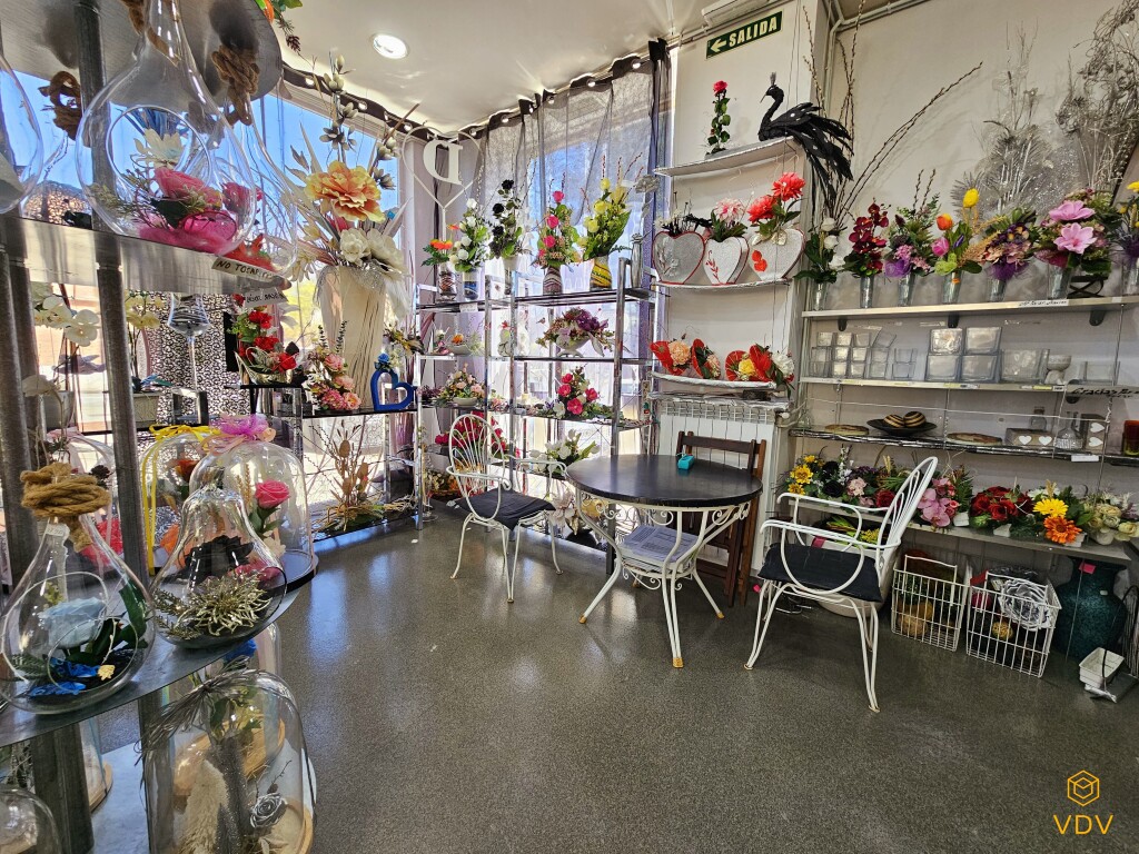 Foto local comercial en traspaso en burlada navarra