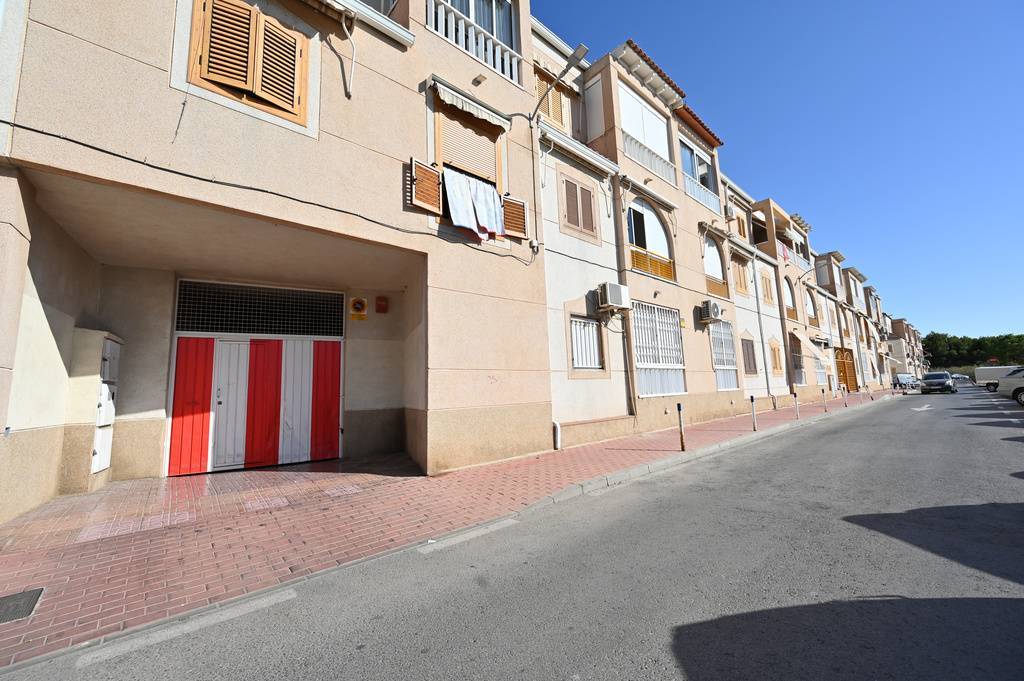 parking coche en venta en torrevieja alicante foto grande (2)