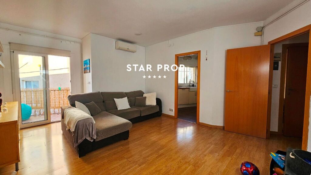 Foto piso en llançà