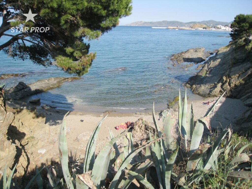 Foto piso en llançà