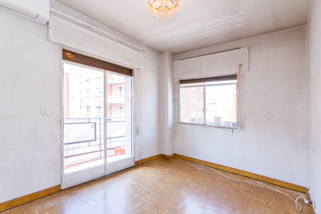 Foto villa santorcaz