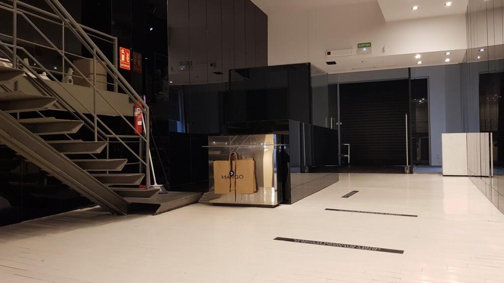 Foto local comercial en alquiler en tarragona tarragona