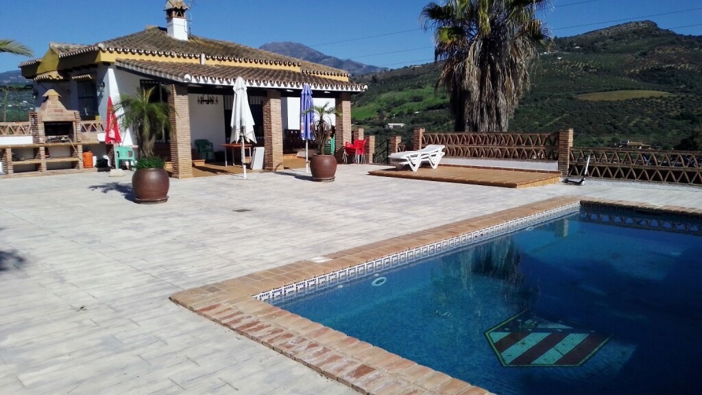 Sillones orejeros  de segunda mano en Monda - Casa de campo-Masía en Venta en Monda Málaga