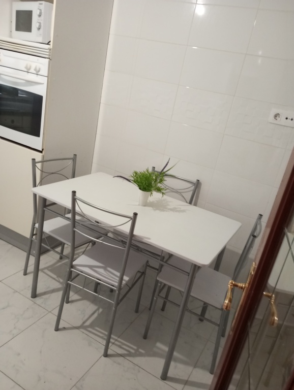 Piso en Alquiler en Leon León CHANTRIA