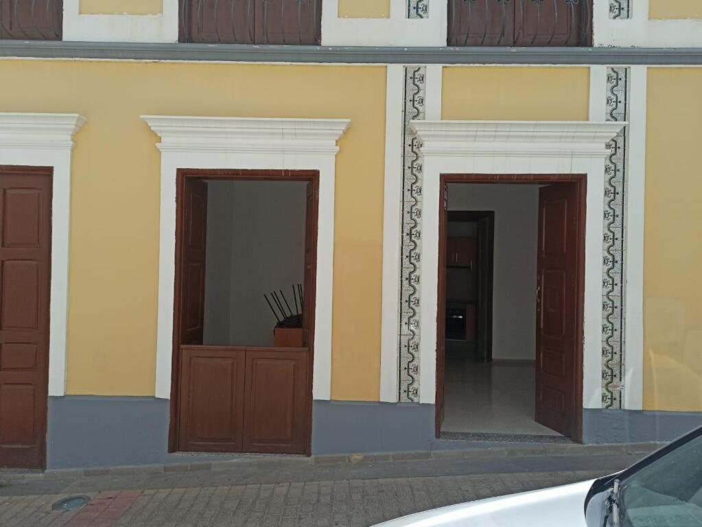 Nevera butano  de segunda mano - Local comercial en Alquiler en Valsequillo de Gran Canaria Las Palmas