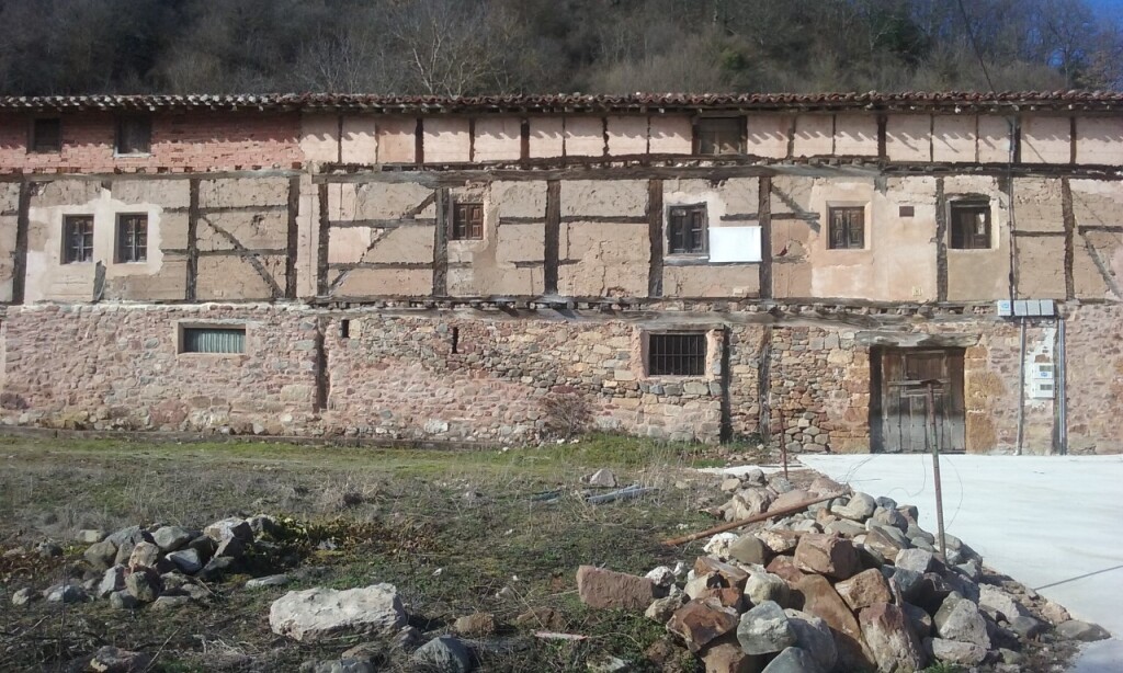 Casa-Chalet en Venta en Santa Cruz Del Valle Urbion Burgos 
