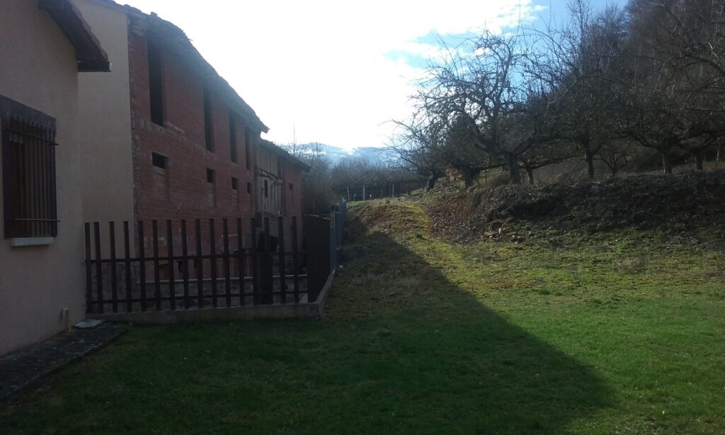 Casa-Chalet en Venta en Santa Cruz Del Valle Urbion Burgos 