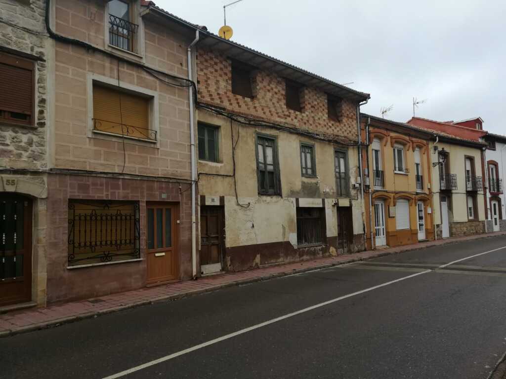 casa de pueblo en venta en barruelo de santullan palencia foto grande (2)