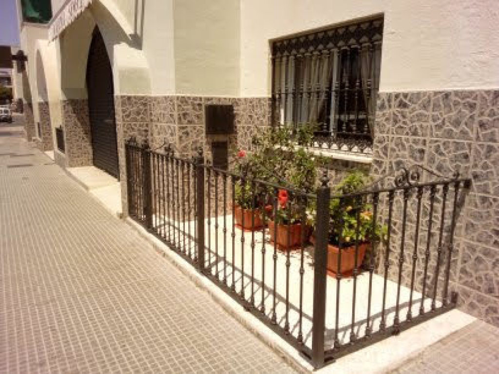Foto local comercial en venta en punta umbria huelva