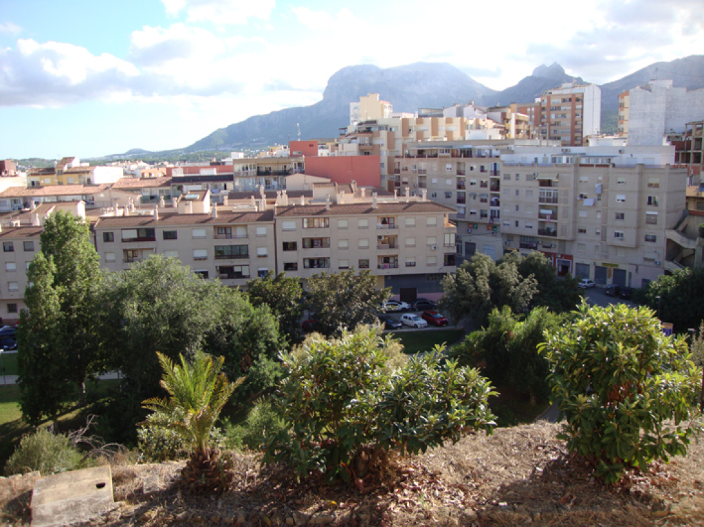 Casa-Chalet en Venta en Callosa d En Sarria Alicante 
