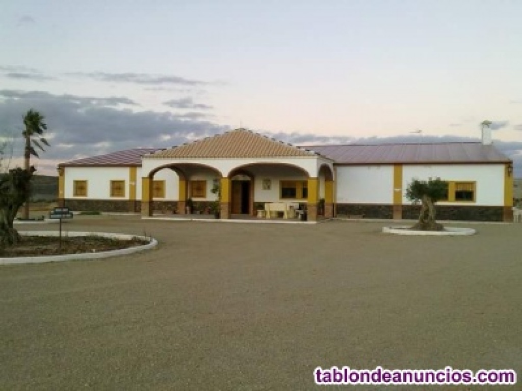 Foto casa de campo-masía de obra nueva en venta en osuna sevilla